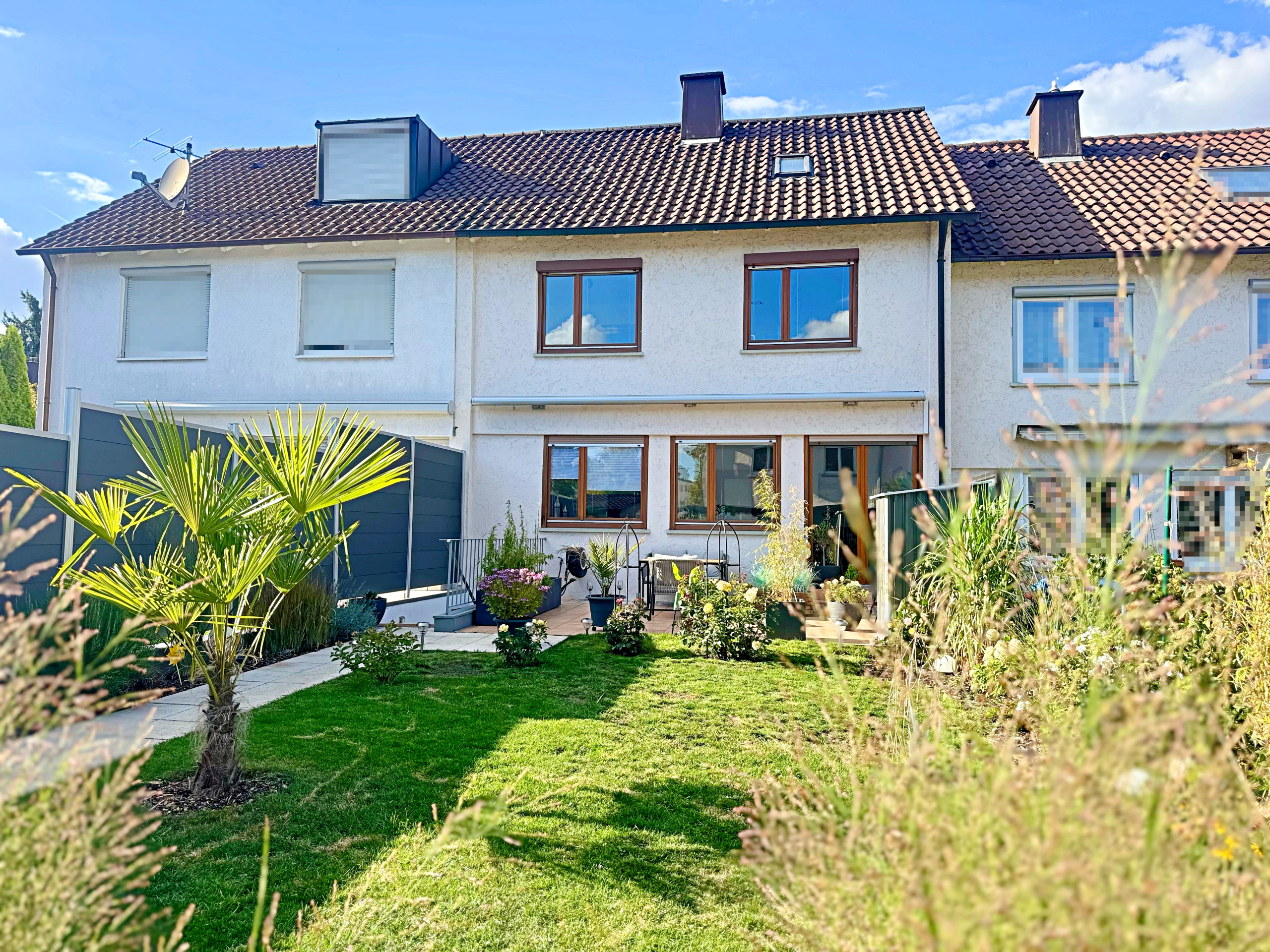 Wohnen in Top-Lage von Biberach. Gepflegtes Reihenmittelhaus auf dem Mittelberg Bild 1